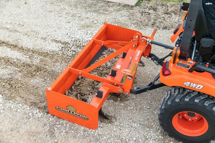 NEW LAND PRIDE BOX BLADE MODEL: BB1248-82 STOCK# 9331 48″ WIDE FOUR SHANKS IN STOCK